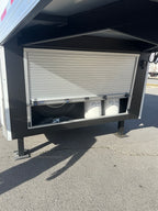 2026 Logan Coach Riot 4 Horse LQ #14002