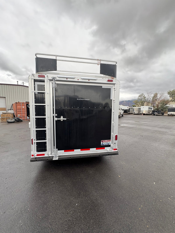 2024 Platinum Coach 5 Horse