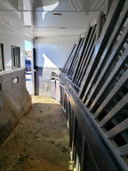 2015 Bloomer 5 Horse Living Quarters