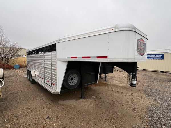 2024 Logan Coach 20’ Cattleman #12698