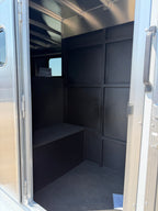 2026 Logan Coach Riot 4 Horse #14384