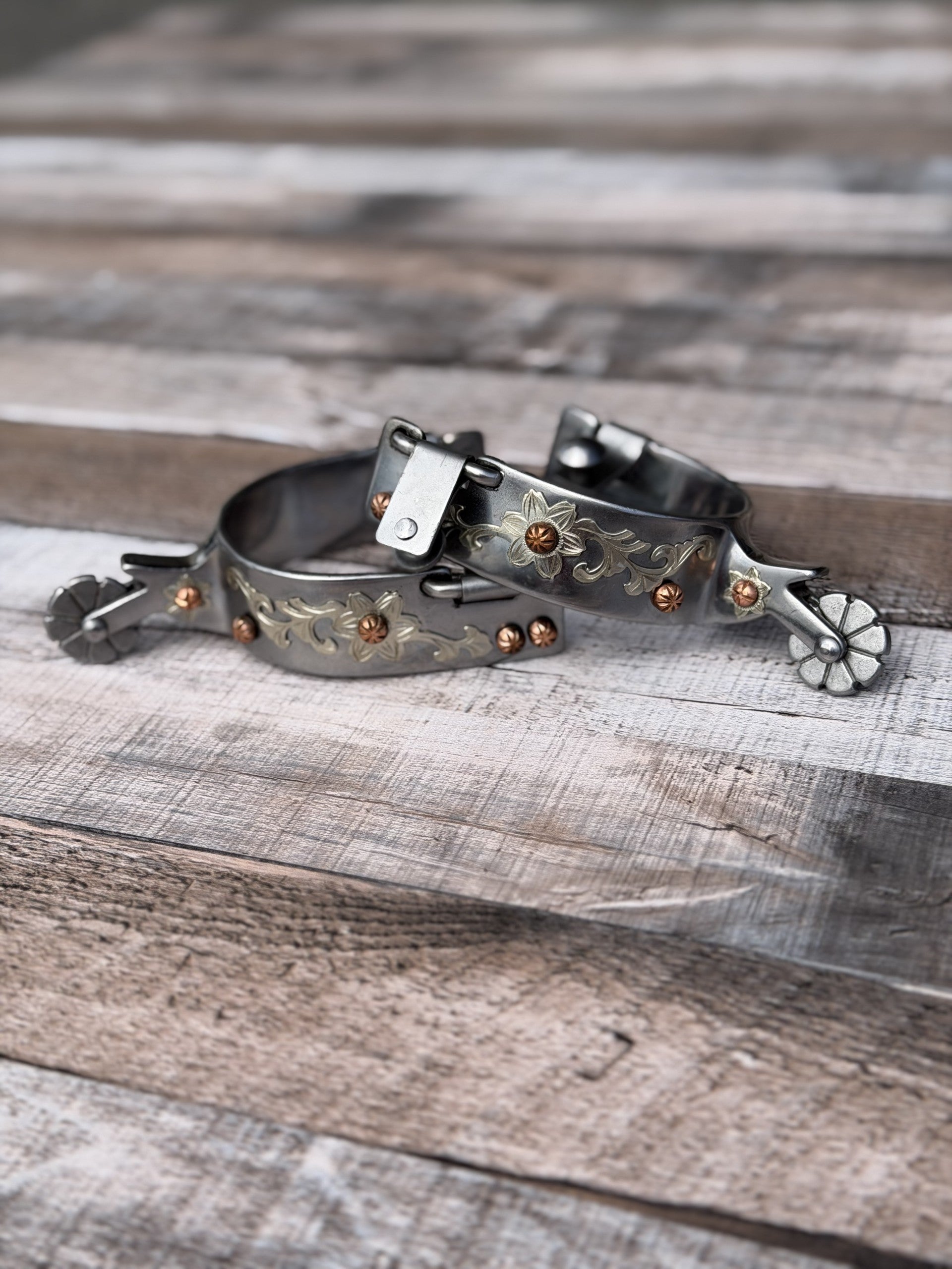 Professional Choice Floral Copper Dot Spur