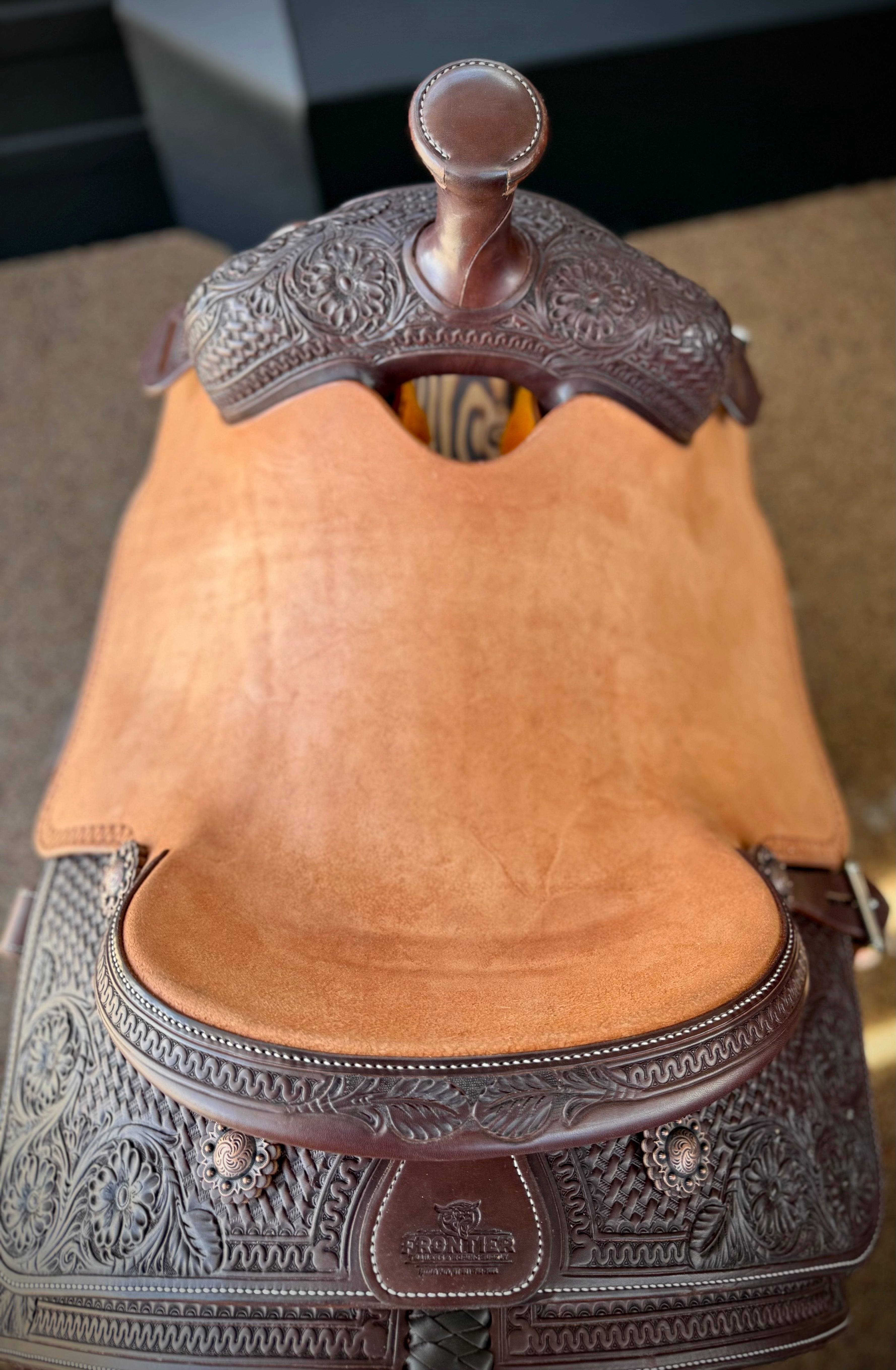 Frontier 14.5” Two Toned Leather Team Roper Saddle