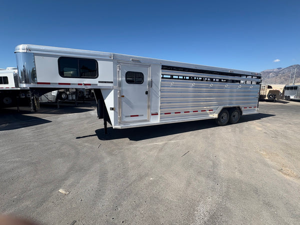 2026 Logan Coach 26’ Stock Combo Dual Man Door #13781