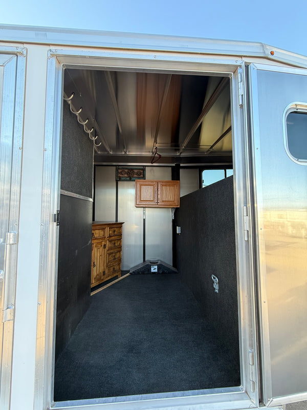 2020 Logan Coach 16’ Stock Combo #08823