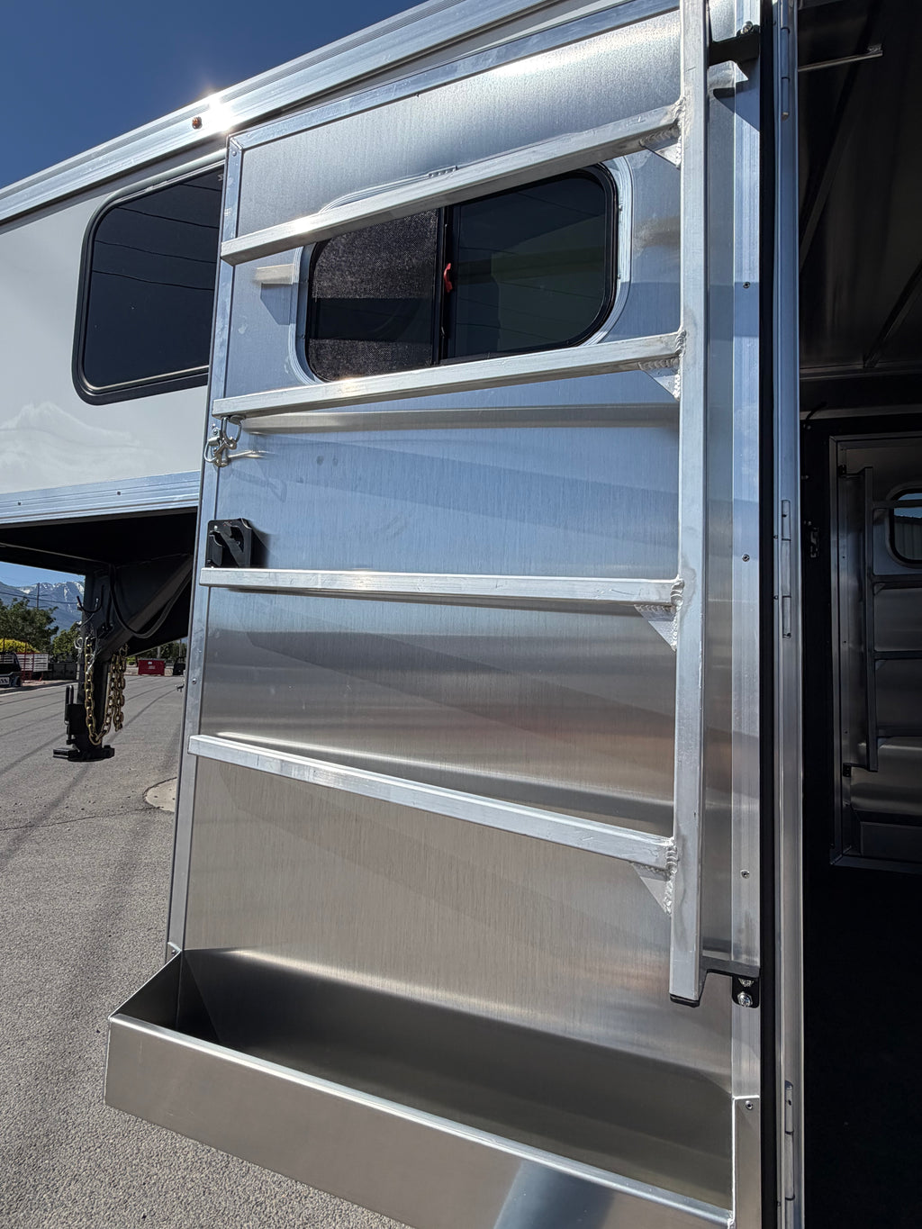 2026 Logan Coach 24’ Stock Combo DMD #14305
