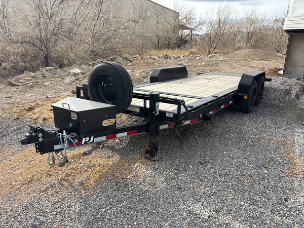 PJ Trailer 20’ BP Tilt