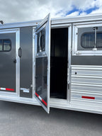 2026 Logan Coach Bullseye XL 4 Horse DMD #14235