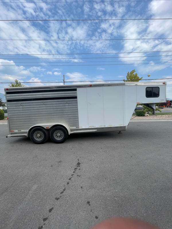 Integrity 3 Horse Trailer