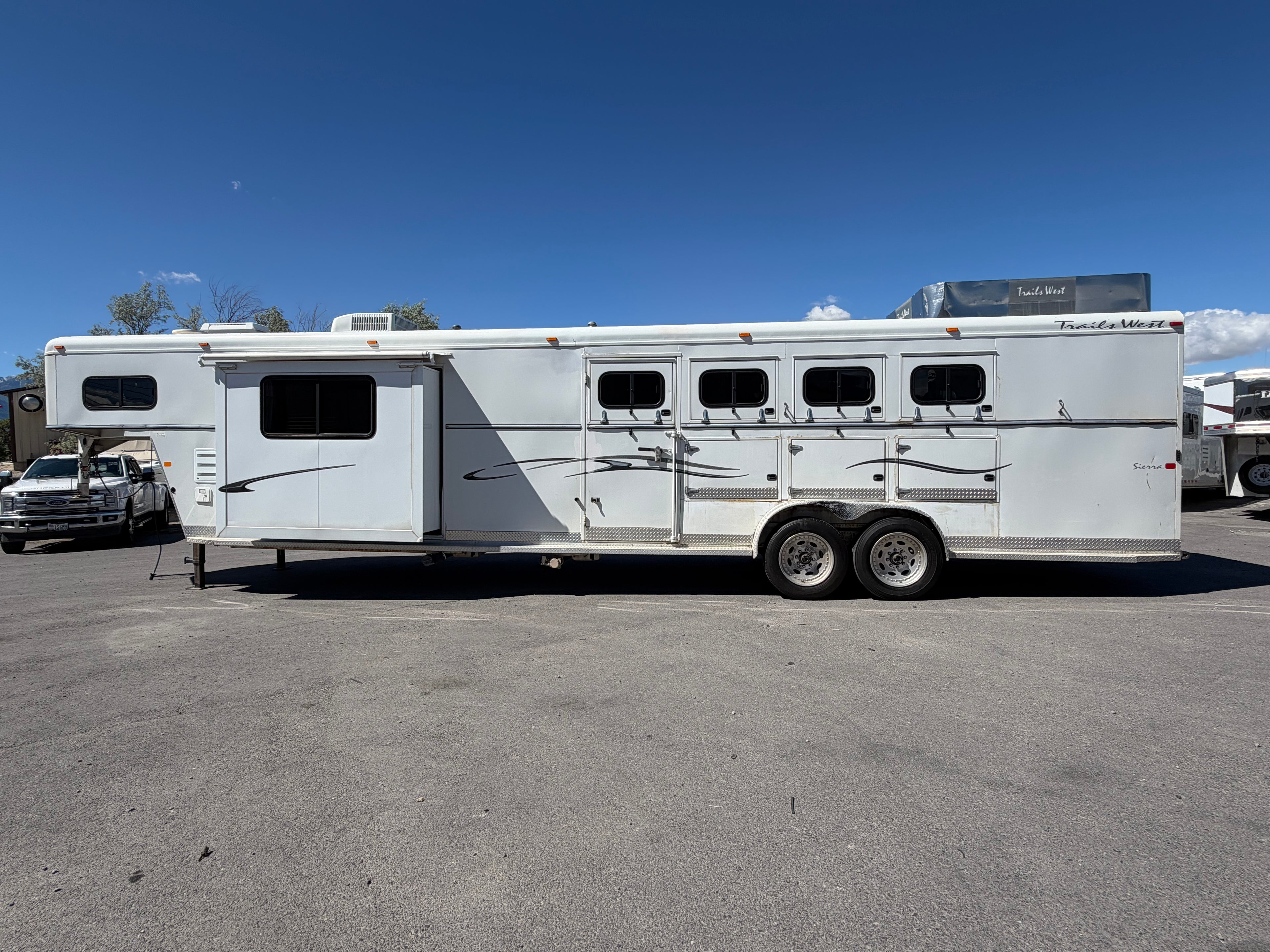 2008 Trails West 4 Horse Living Quarters #3885