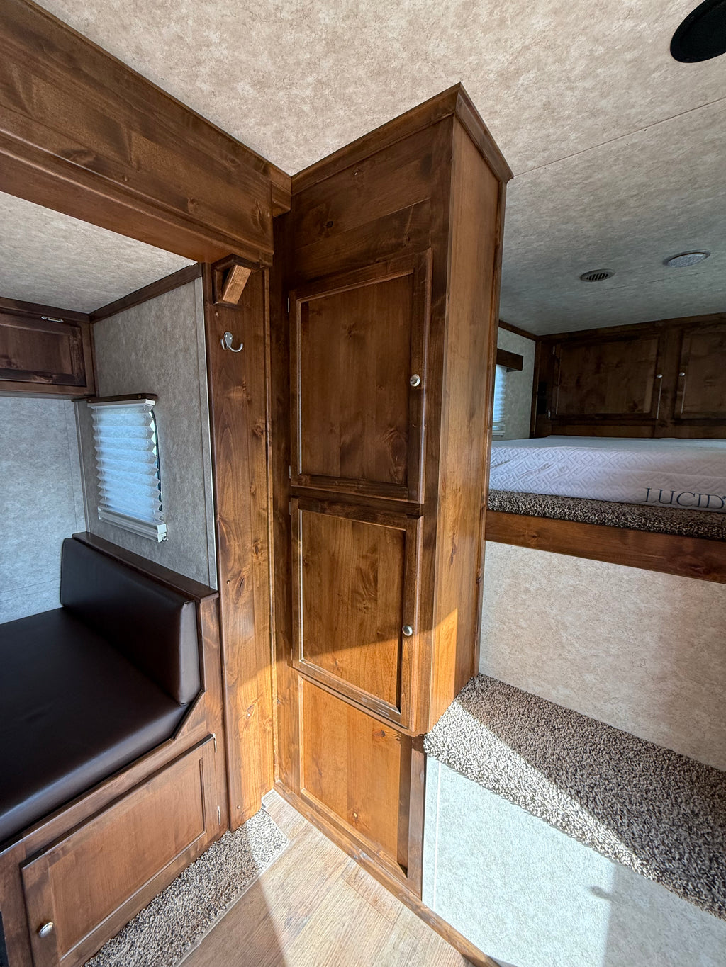 2019 4H LQ Logan Coach #07386