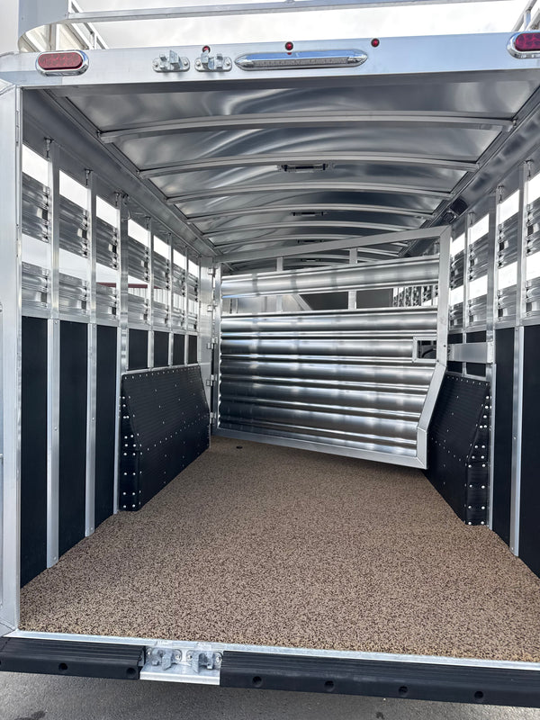 2026 Platinum Coach C-Sport DMD 26’ Stock Combo #13295