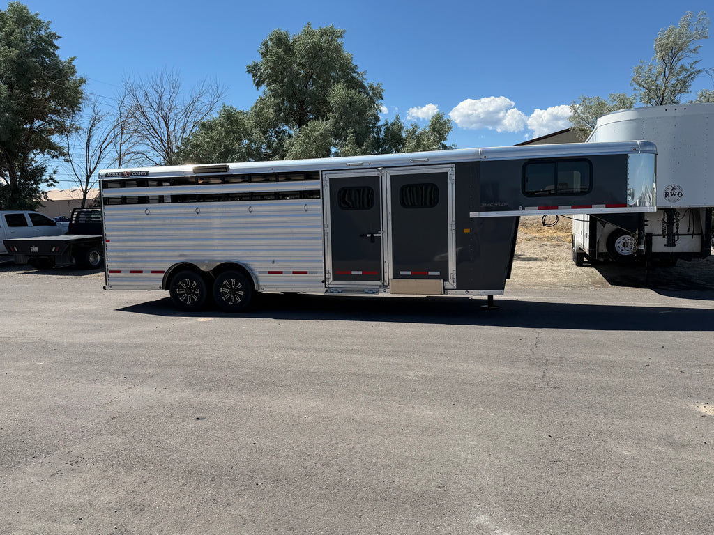 2026 Logan Coach 22’ Stock Combo T/T #13847