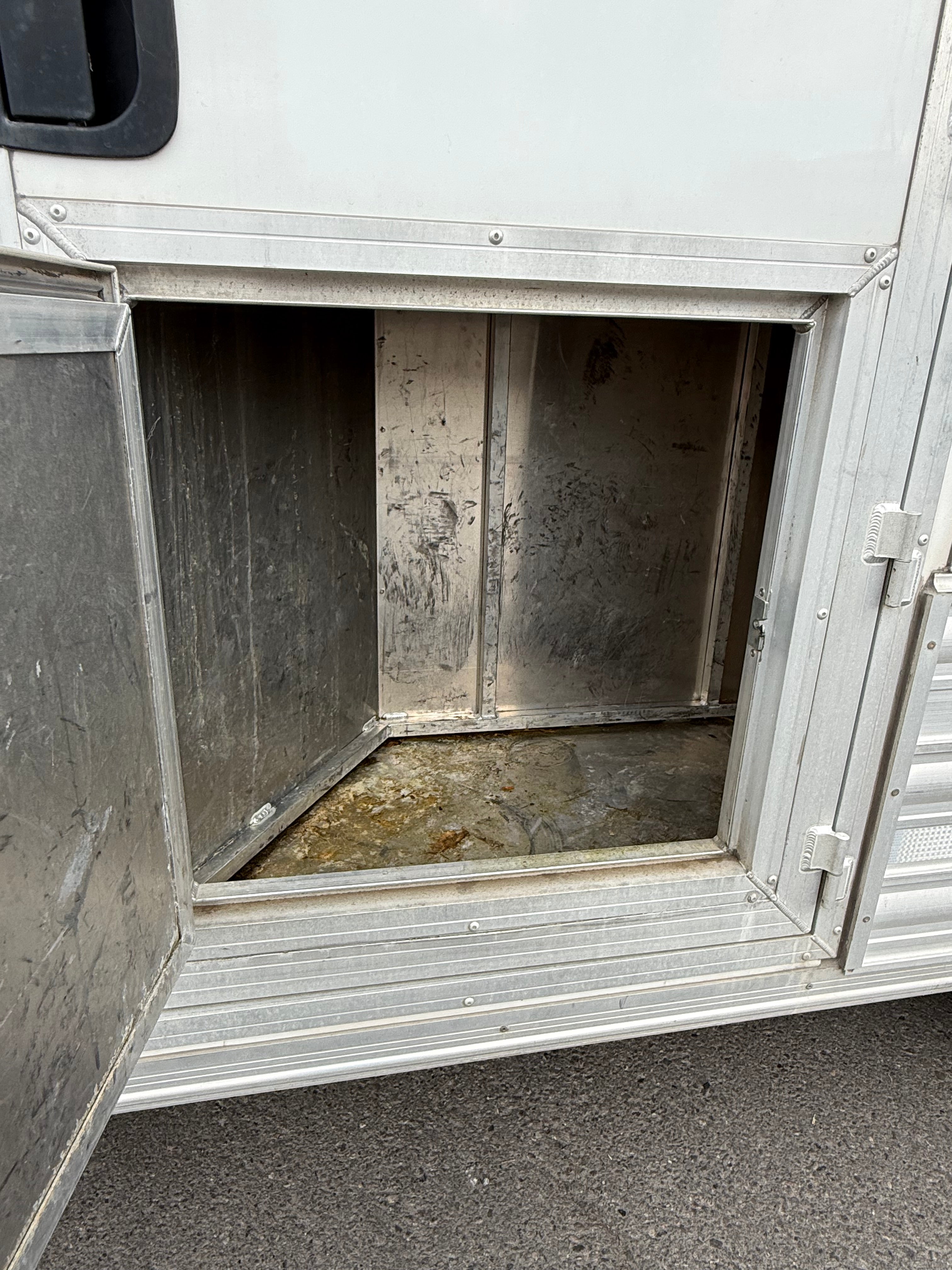 2012 3H Logan Coach Razor #72056
