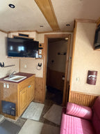 2004 Platinum 3 Horse Living Quarters