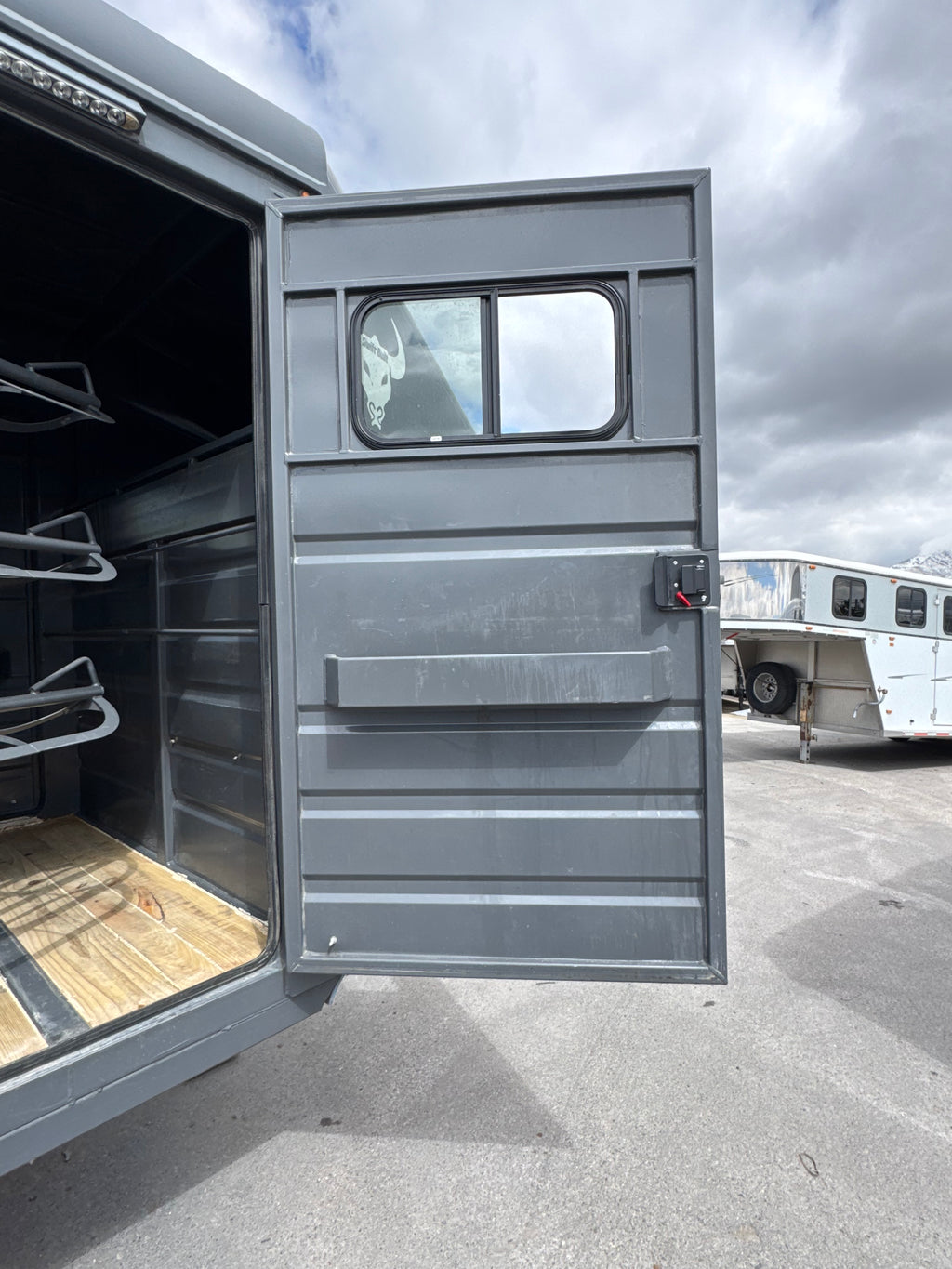2021 Swift Built 22’ Stock Trailer