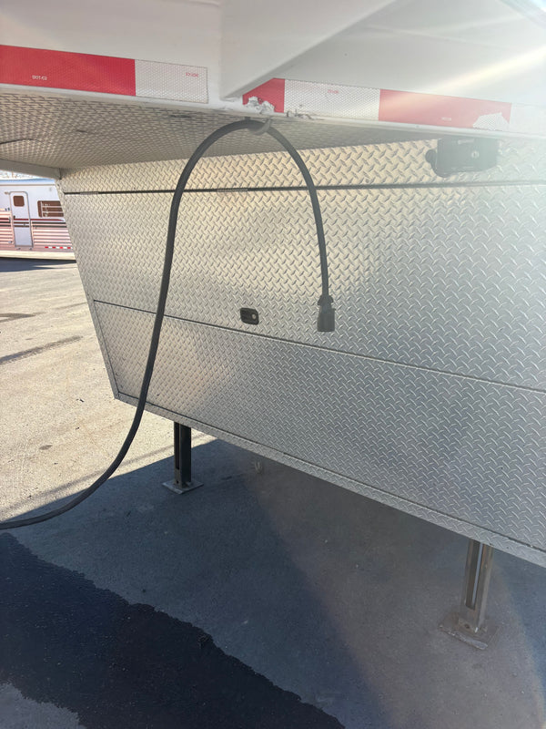 2016 Trails West 3 hr Living Quarters #42652