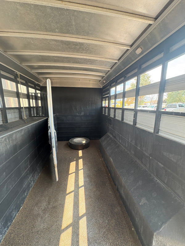 2017 Logan Coach Stock Combo Living Quarters