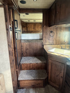 2026 Logan Coach Riot 4 Horse LQ #14002