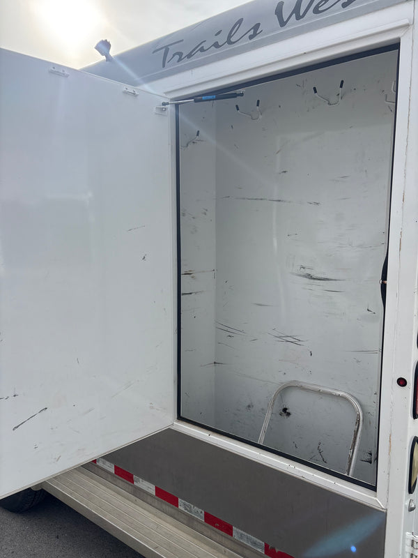 2018 Trails West 4 HR Specialite