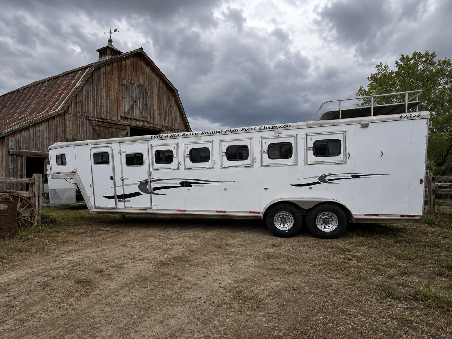 2001 Exiss 6 Horse Weekender