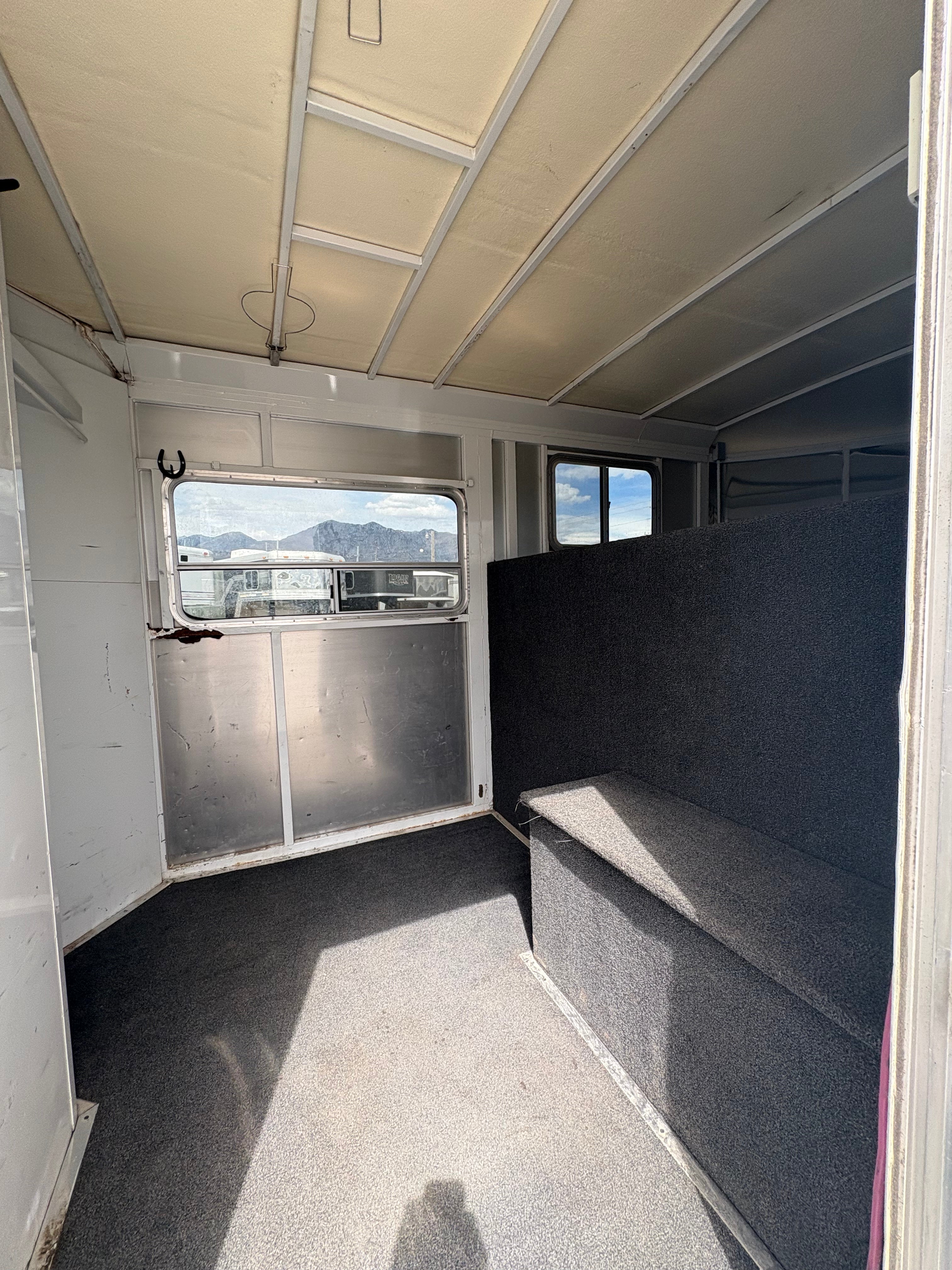 2007 Circle J Mirage 4 Horse Gooseneck