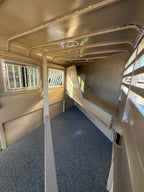 Chute Help 4H Trailer #05107