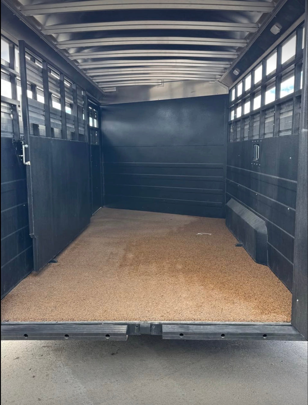 2025 Logan Coach 20’ Stock Combo #12966
