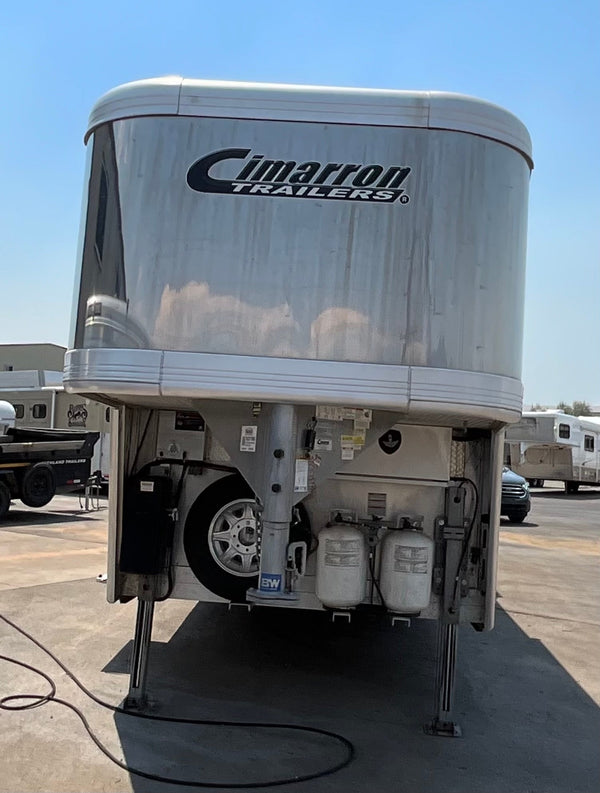 2020 Cimarron 4 Horse Living Quarters