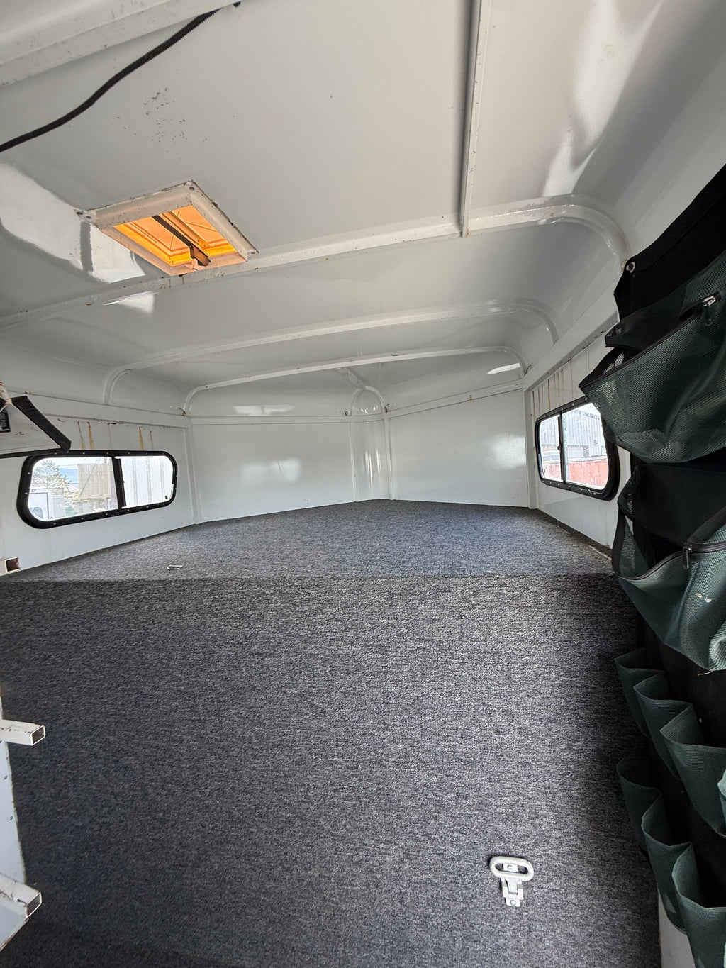 2009 American 4 horse Trailer #01544