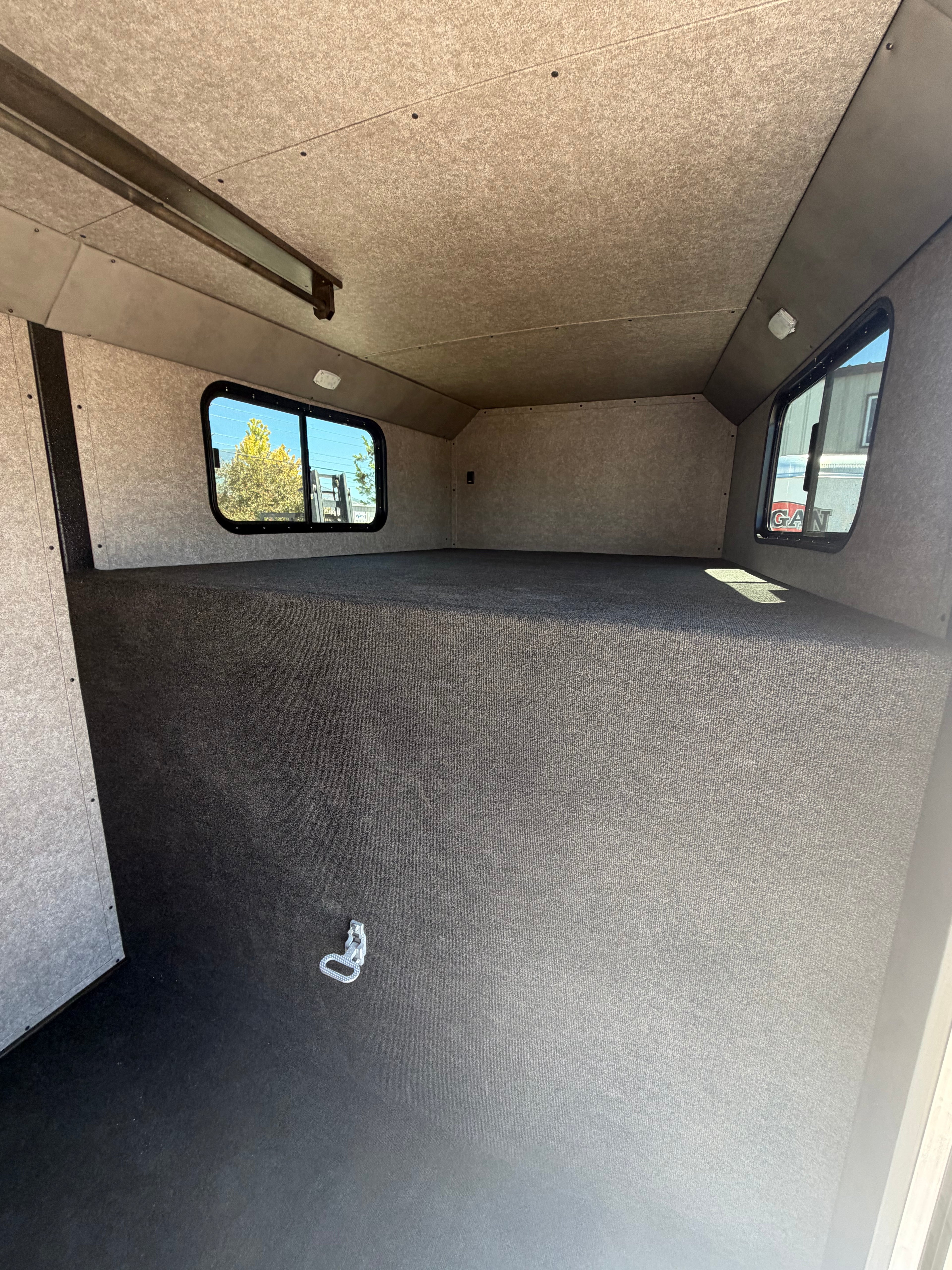 2026 Logan Coach Bullseye XL 4 HR #14281