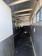 1999 Sundowner 4 Horse Gooseneck