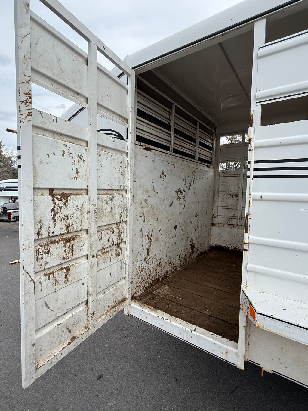 2009 Donahue Stock Trailer #21292