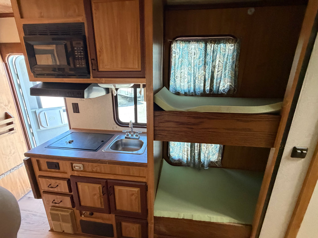 2008 Trails West 4 Horse Living Quarters #3885