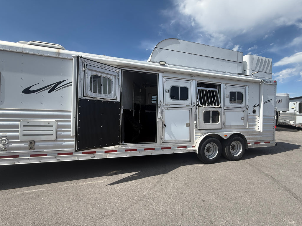 2015 Platinum 4 Horse Living Quarters #07399