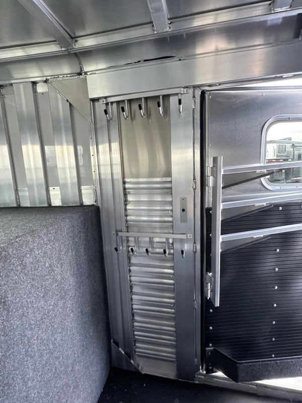 2026 Platinum Coach C-Sport DMD 26’ Stock Combo #13295