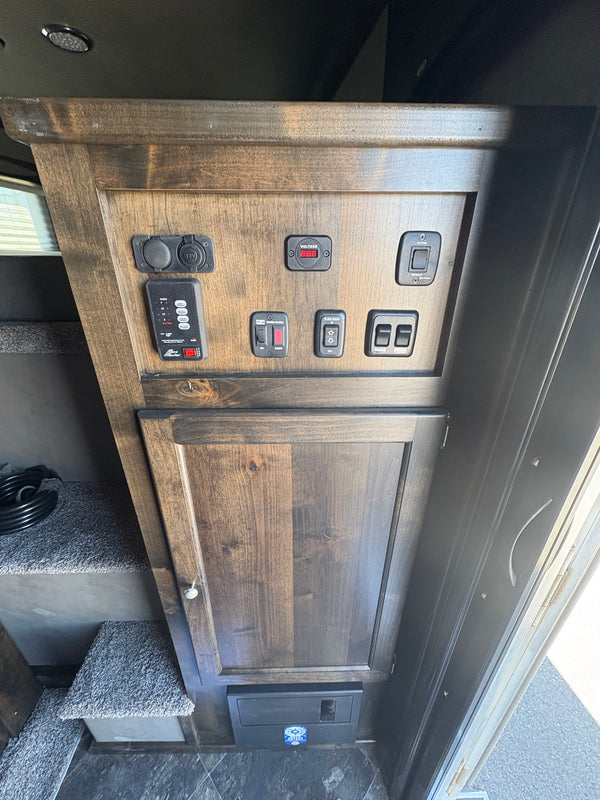 2026 Logan Coach Select Stock Combo #13177