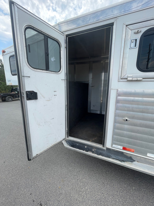 Integrity 3 Horse Trailer