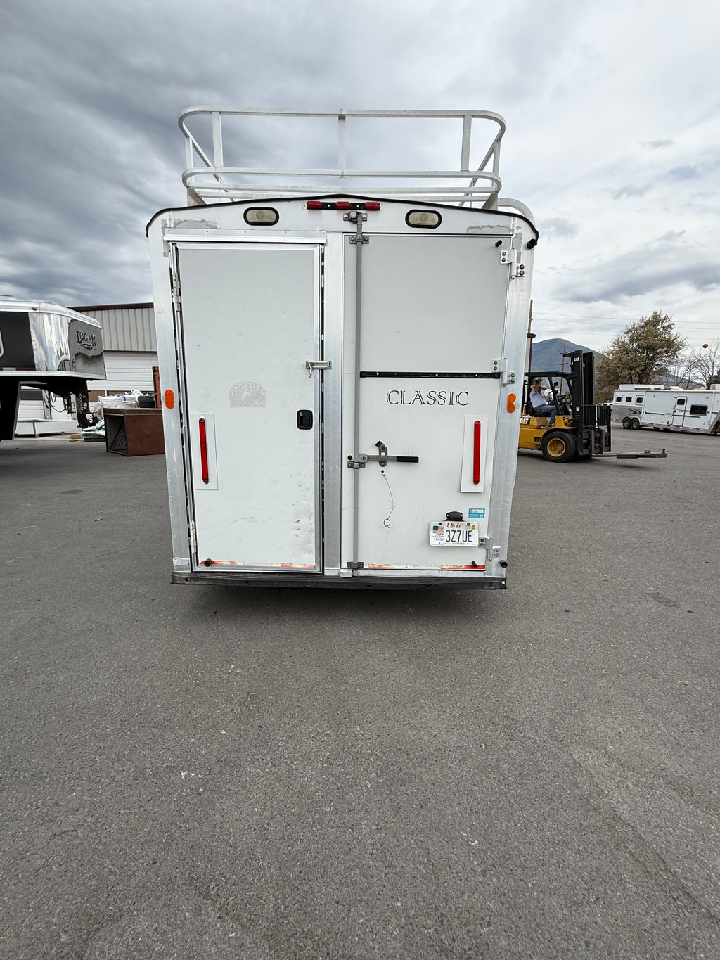 2004 4H Classic Trailer #18455