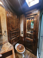 2015 Bloomer 5 Horse Living Quarters