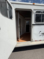 2004 Logan Coach LQ #01136