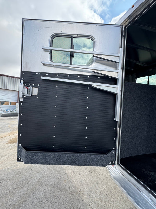 2026 Platinum Coach C-Sport DMD 26’ Stock Combo #13295