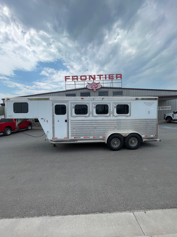 Integrity 3 Horse Trailer