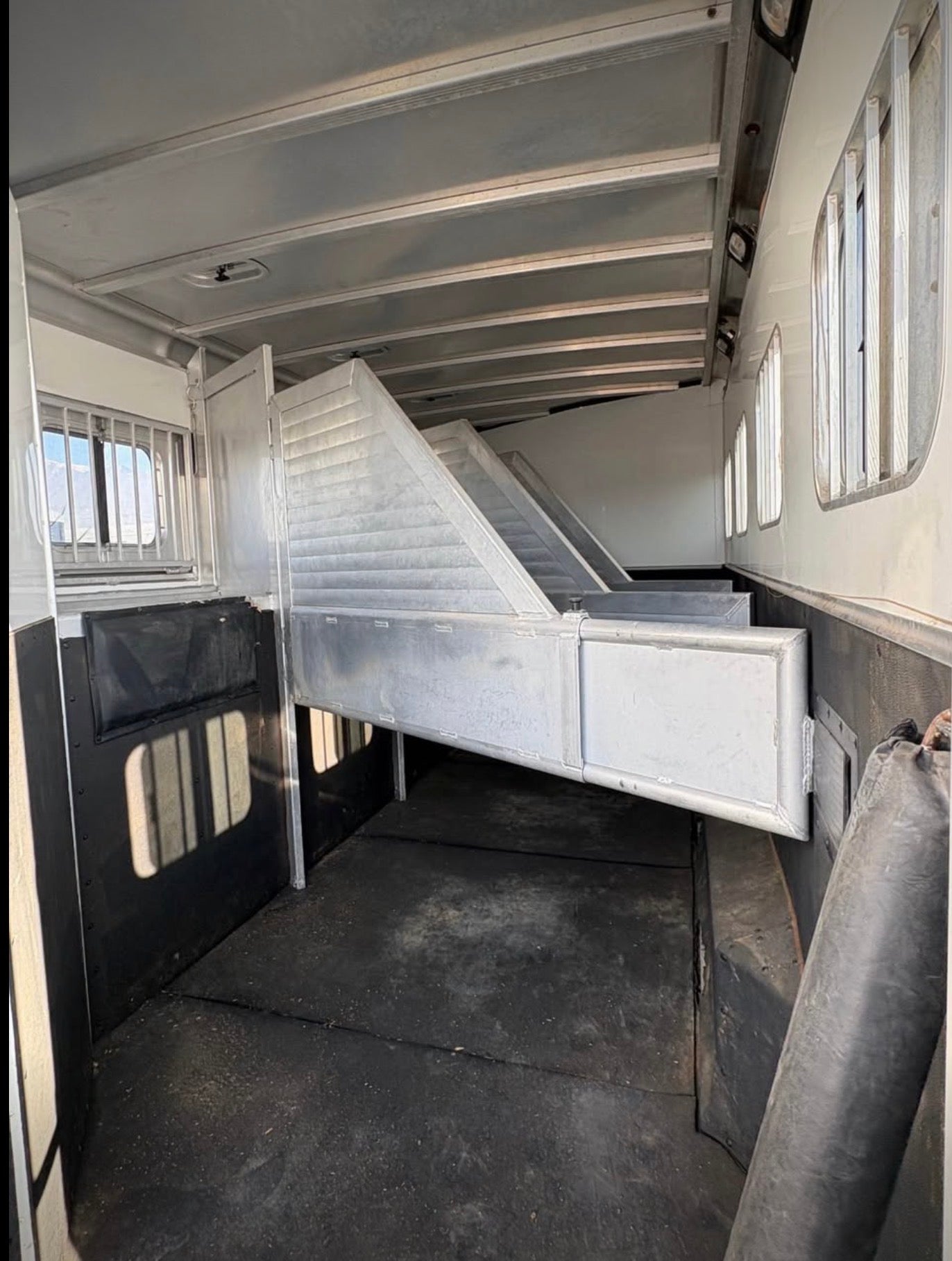 2007 Sooner 4 Horse Overnighter