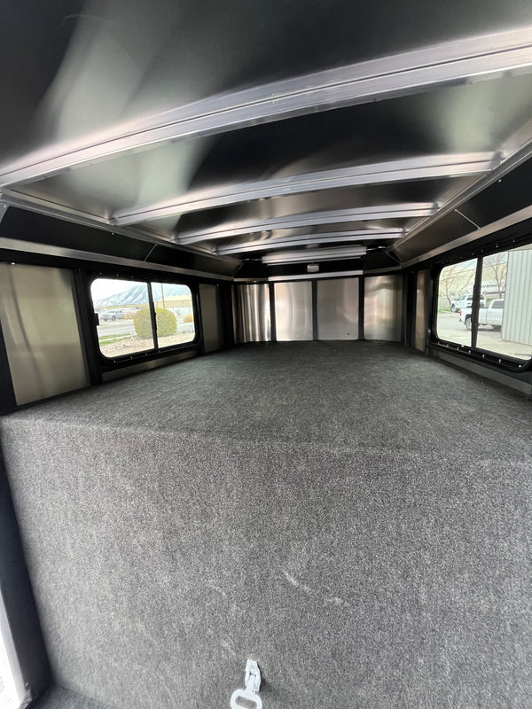 2025 Logan Coach Bullseye 4H XL #13691