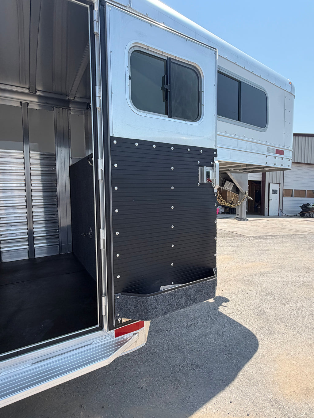 2026 Platinum 23’ C-Sport #13512