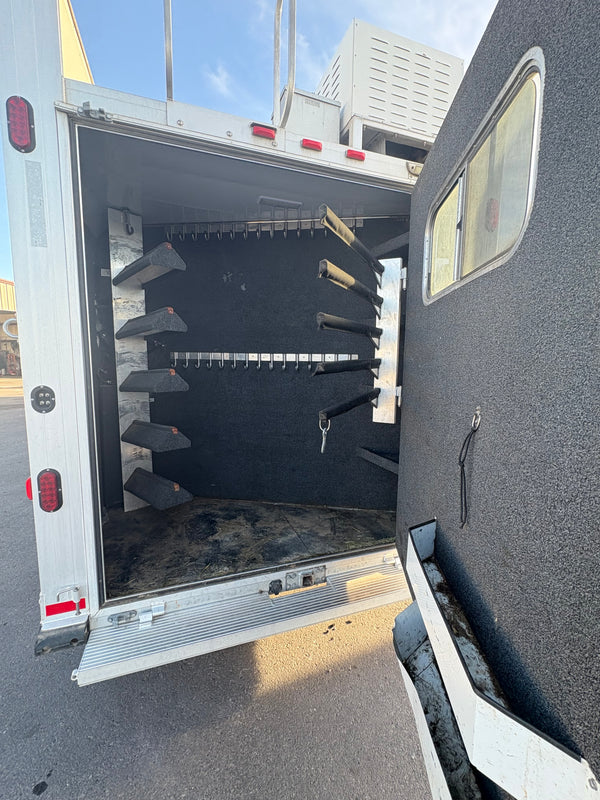 2016 Elite 5 Horse LQ 15’ Trail Boss