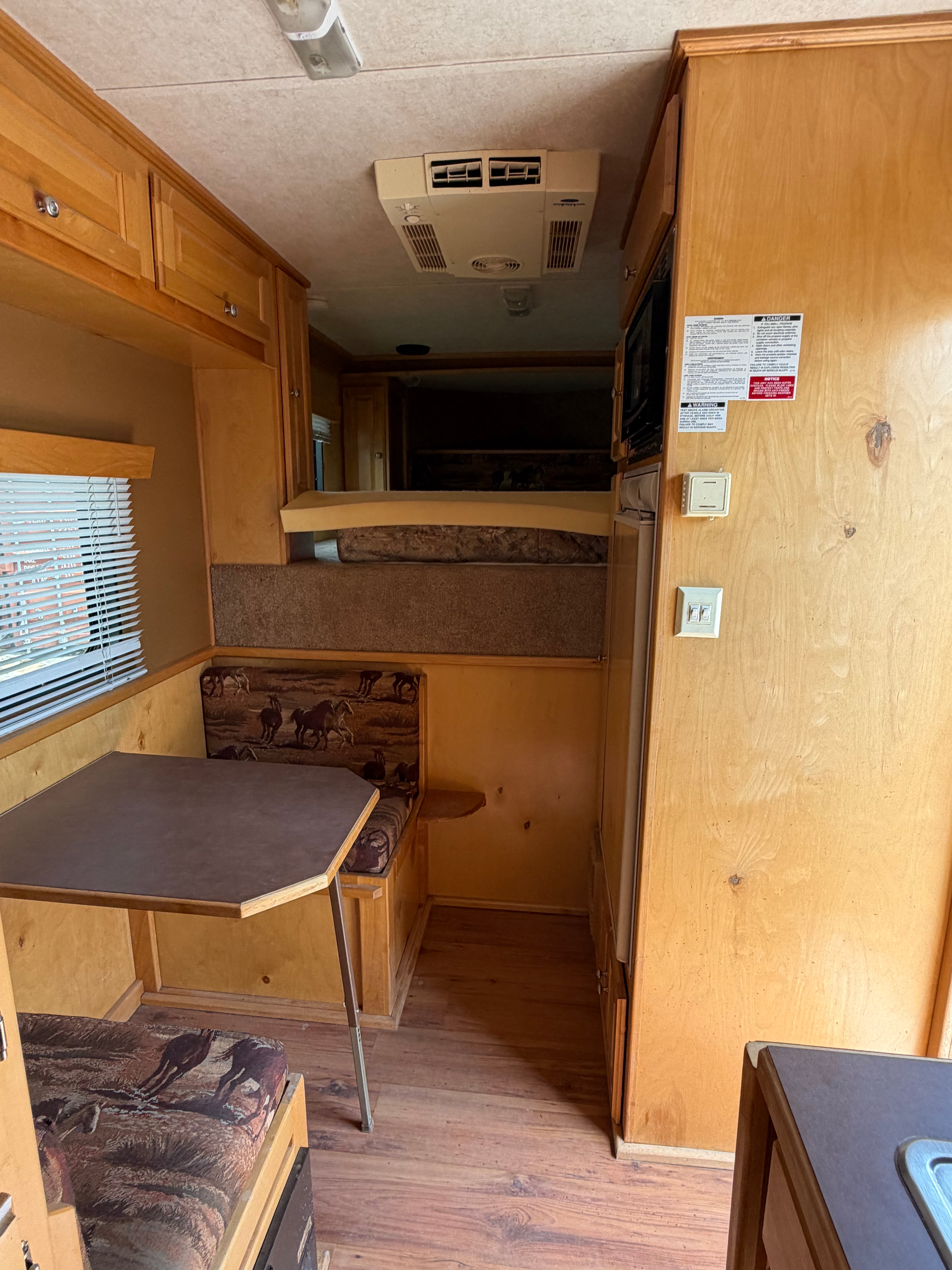 2006 Classic 4 Horse LQ #8516