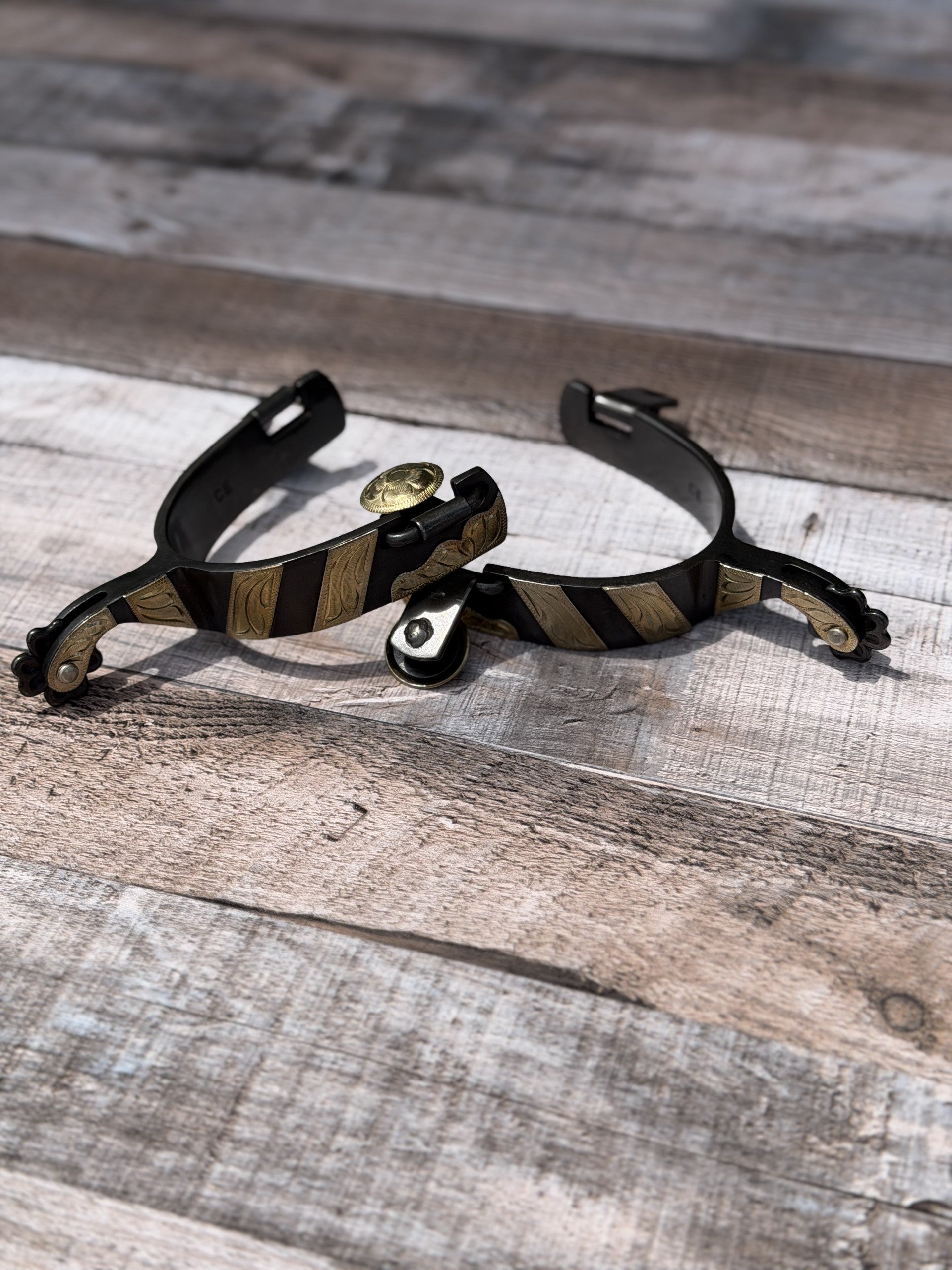 Classic Equine Cowboy Spur 1-inch Band
