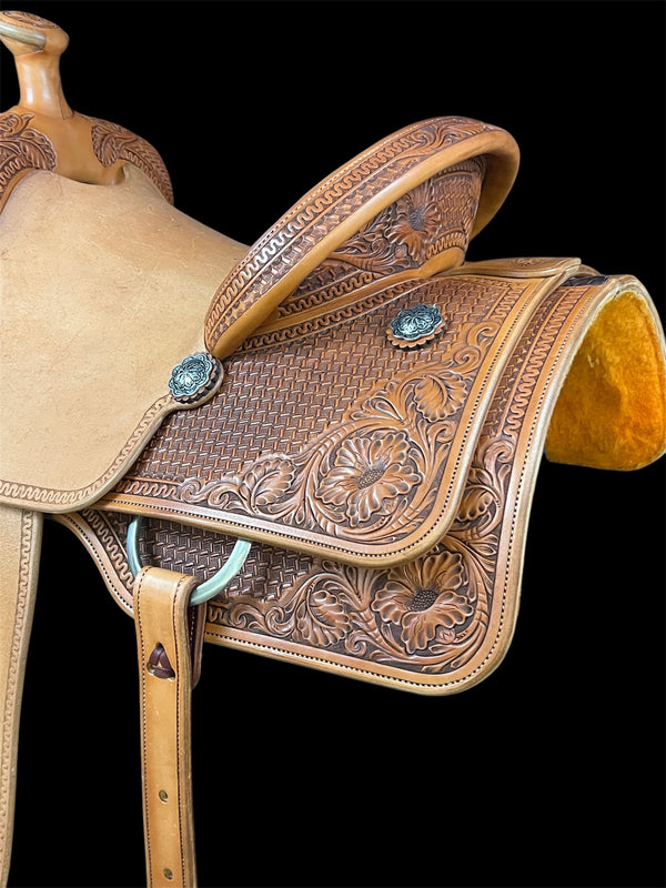 Frontier Team Roper Saddle 14.5in #103